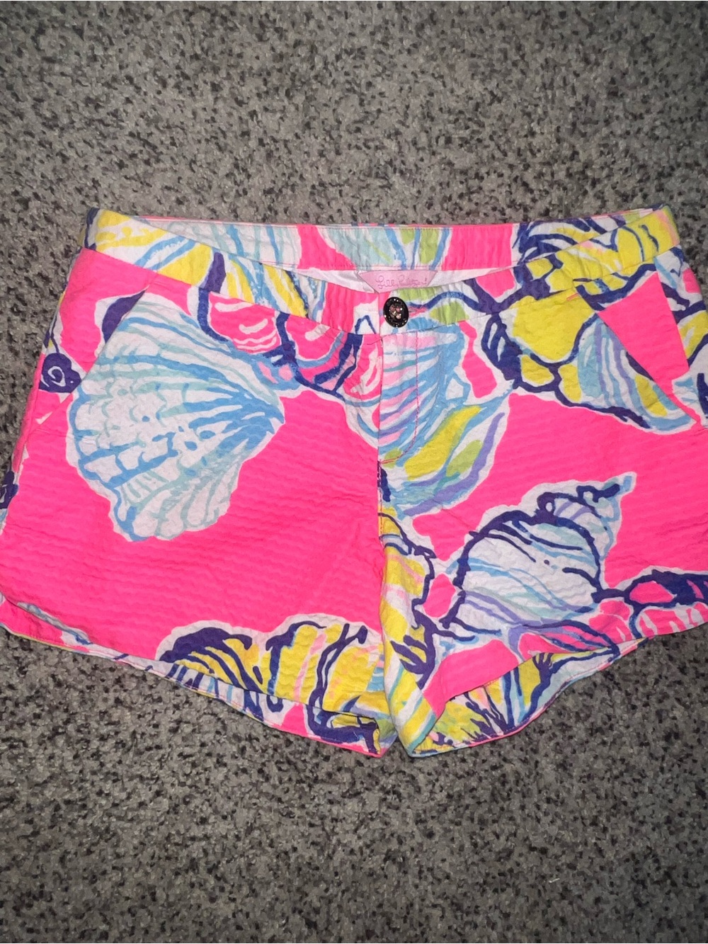 Lilly Pulitzer Hot Pink Shell-Print High Waist Shorts.